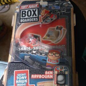 Tony Hawk box boarders Ben Raybourn New boxed!